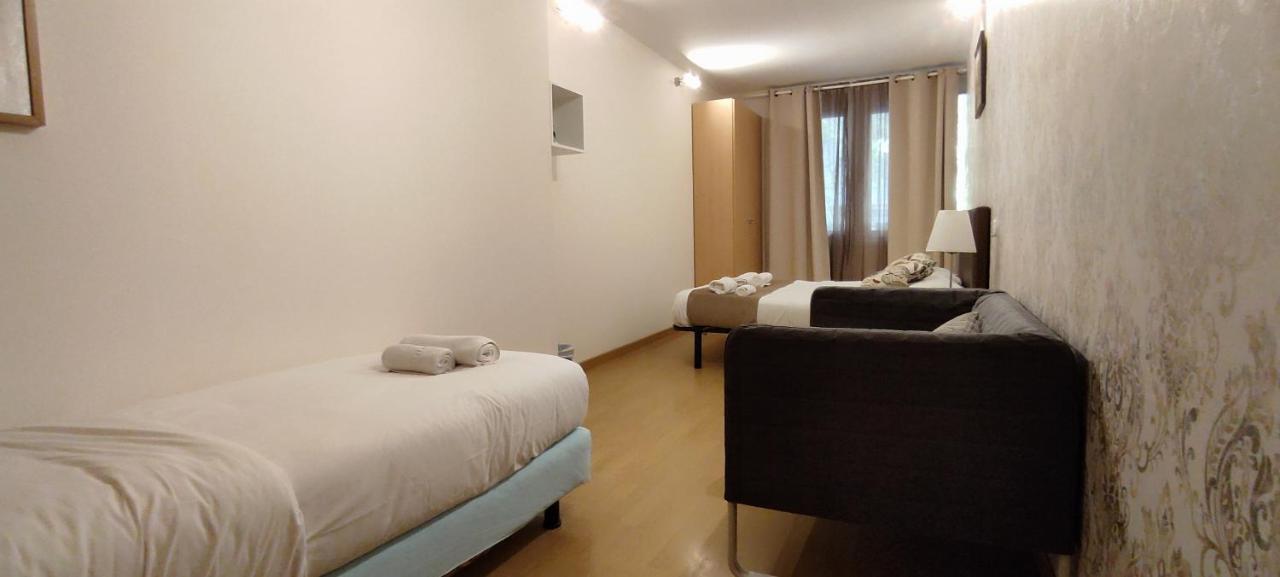 Guest House Barcelona Bruc Eksteriør bilde